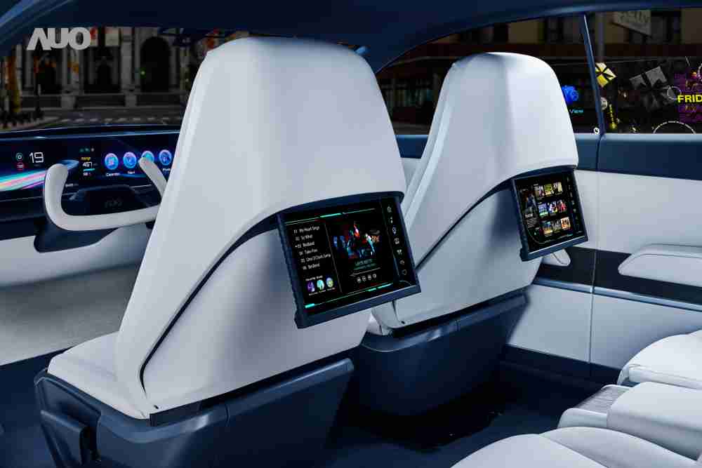 PA直营将于CES 展示全新Smart Cockpit 2024，，，，可紧密串连使用者多元需求，，，并革新座舱内部的应用和设计，，，，带来身历其境且引人入胜的视觉飨宴，，，满足驾乘人员的全方位体验